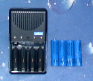 Schnellladegeraet fuer Testo