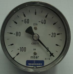 Feindruck-Vakuumeter  NG 63   - 100 - 0  mbar  - Abverkauf