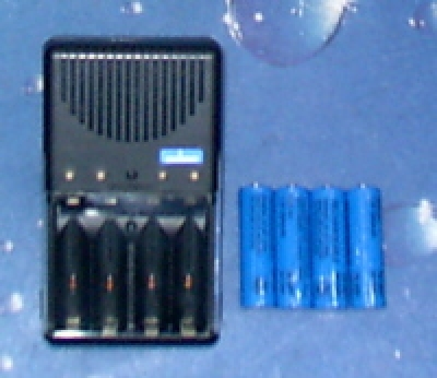 Schnellladegeraet fuer Testo